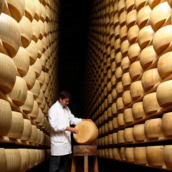 Parmigiano Reggiano Magazzino 2